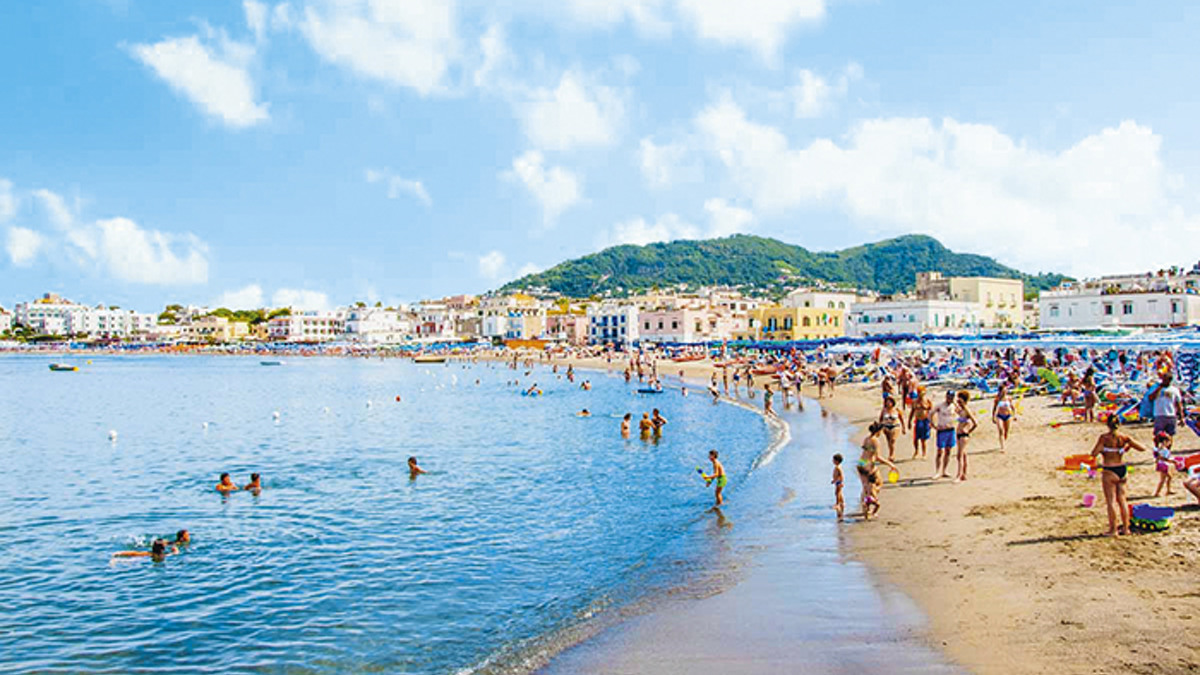 Hotel Bristol Ischia Offerte Centro vacanza di agosto tra mare e cure termali